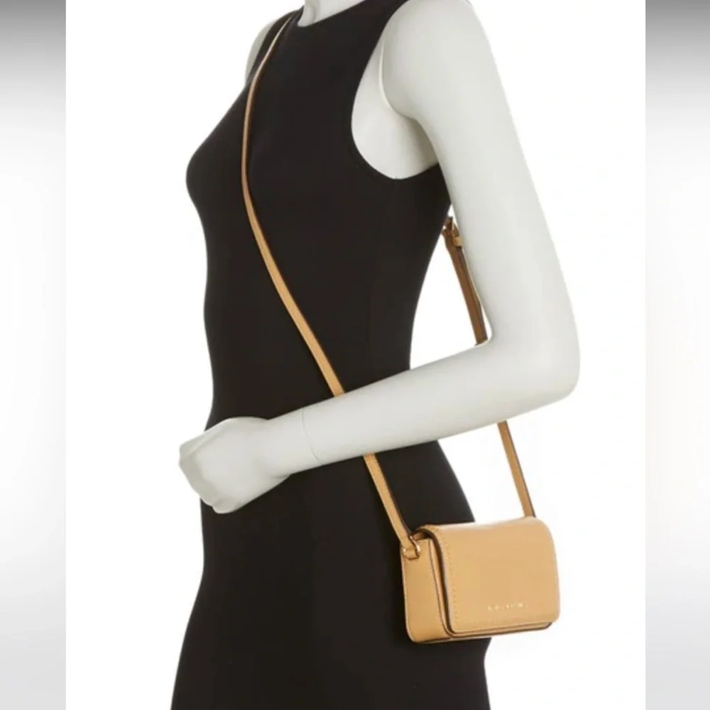 Marc Jacobs Tan Leather Crossbody Bag - Picture 7 of 10